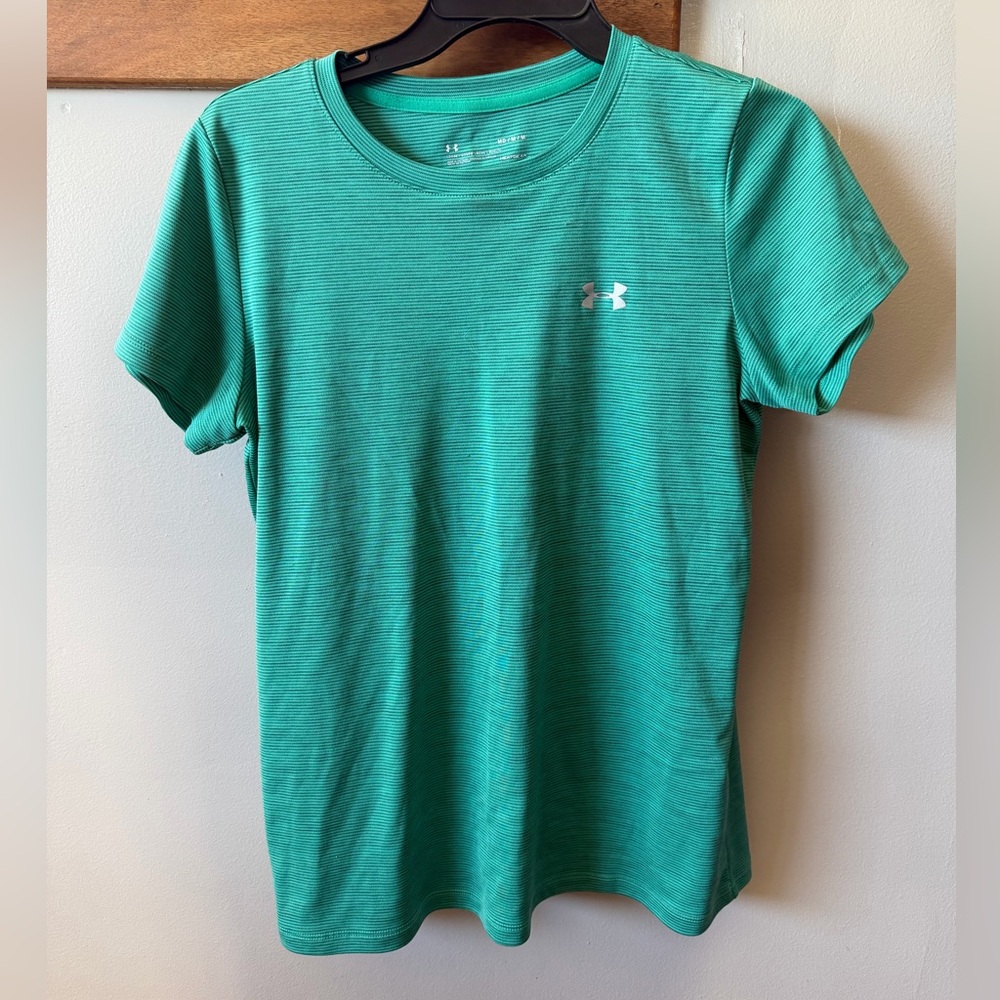 Under Armour Women's Green Short Sleeve Tee